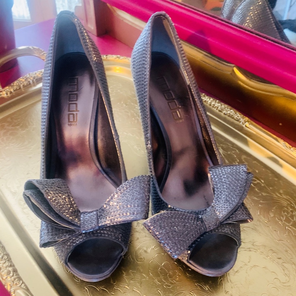 Open toe heels